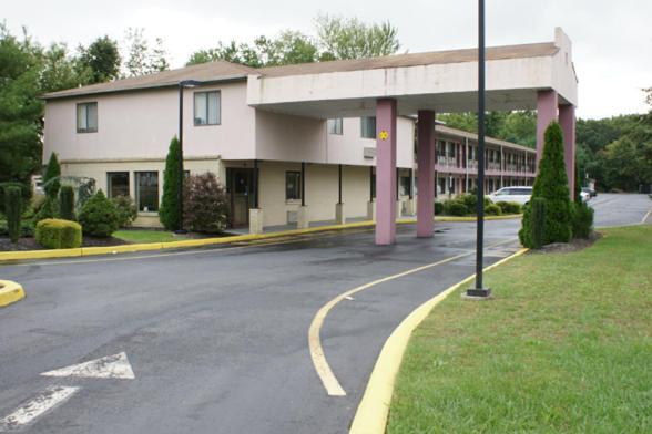 Express Inn - Wall Farmingdale Екстериор снимка