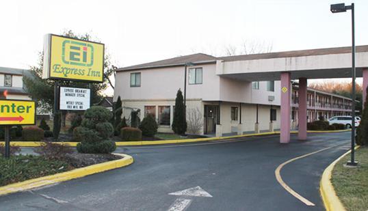 Express Inn - Wall Farmingdale Екстериор снимка